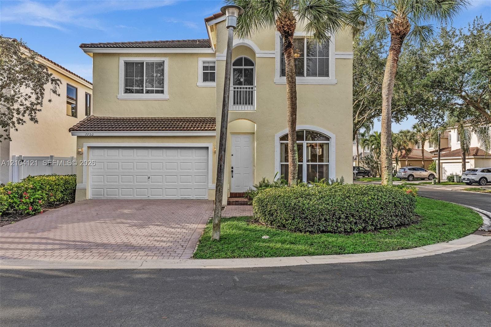 7792 NW 18th St, Pembroke Pines FL 33024