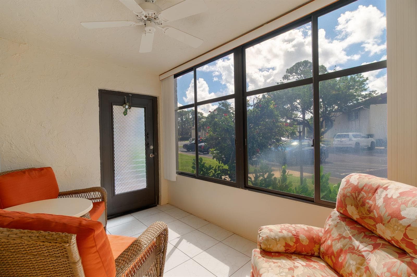 136 Lake Pine Circle # A1, FL 33463
