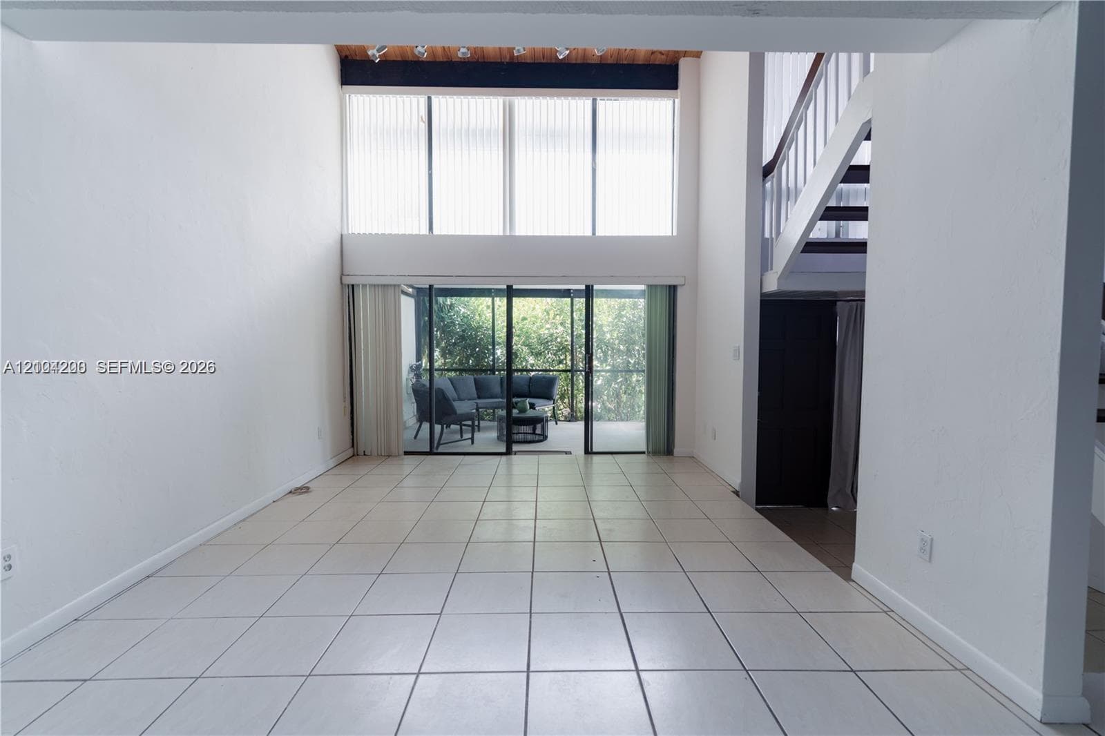 19200 NE 25th Ave # 322C, Miami FL 33180