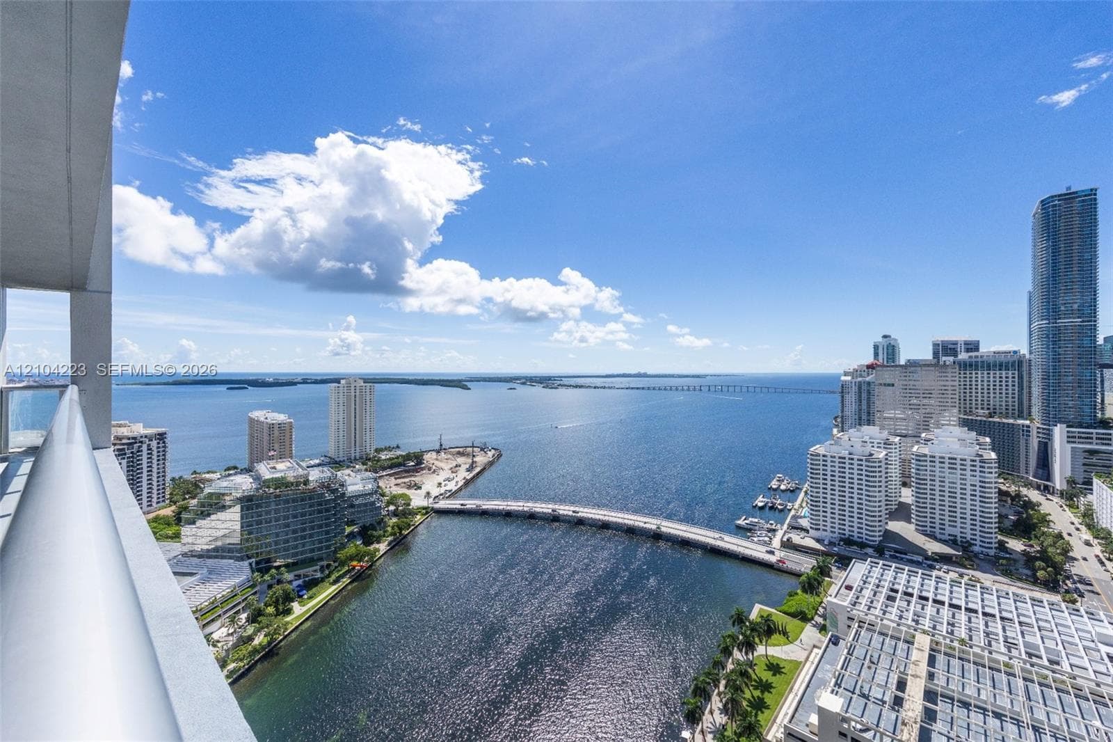 495 Brickell Ave # 3401, Miami FL 33131