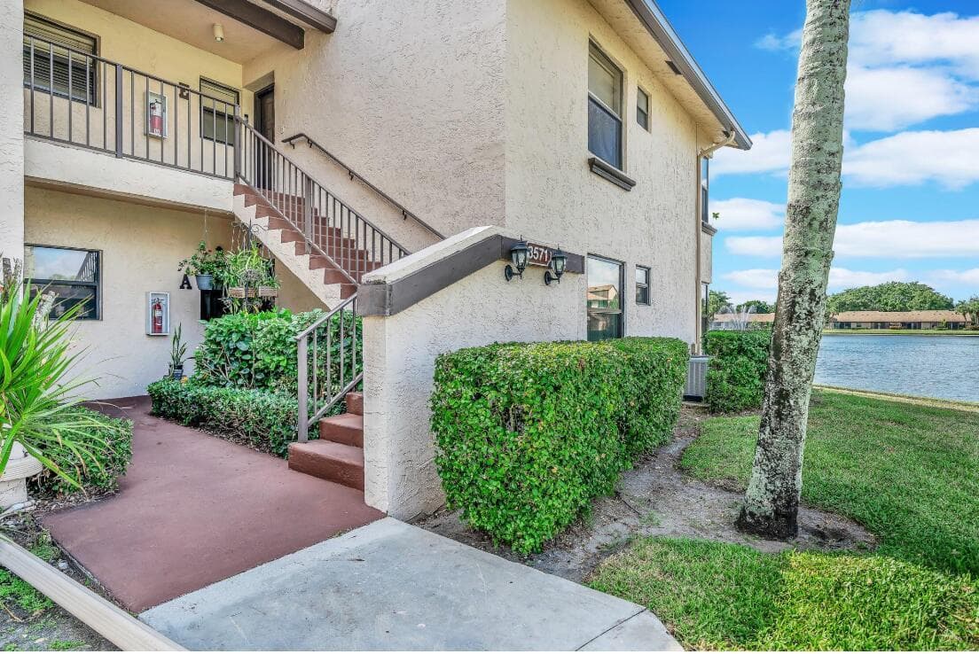 8571 BOCA GLADES Boulevard W # A, Boca Raton FL 33434