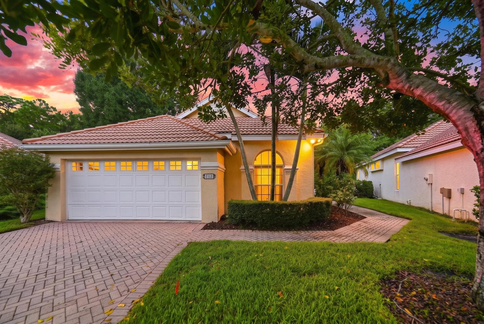 712 SW SAINT VINCENT Cove, Port St. Lucie FL 34986