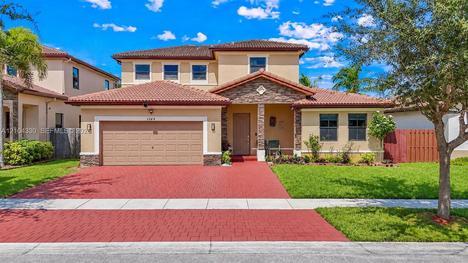 3669 SE 2nd Ct, Homestead FL 33033