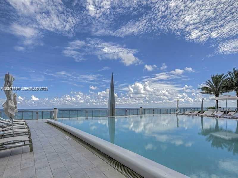 17121 Collins Ave # 907, Sunny Isles Beach FL 33160