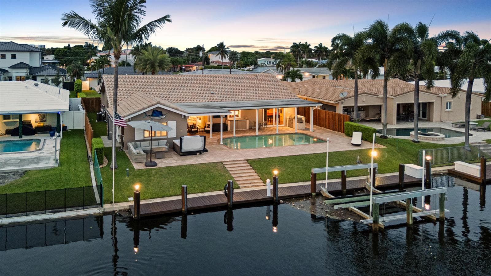 750 SE 7TH Avenue, Pompano Beach FL 33060