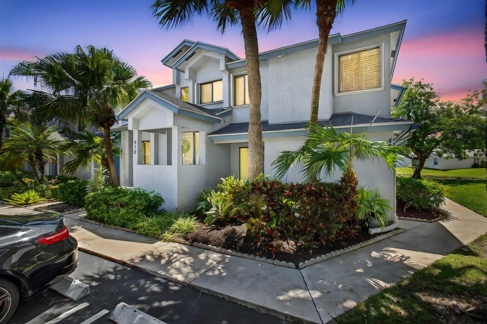 406 Harbour Pointe Way, FL 33413