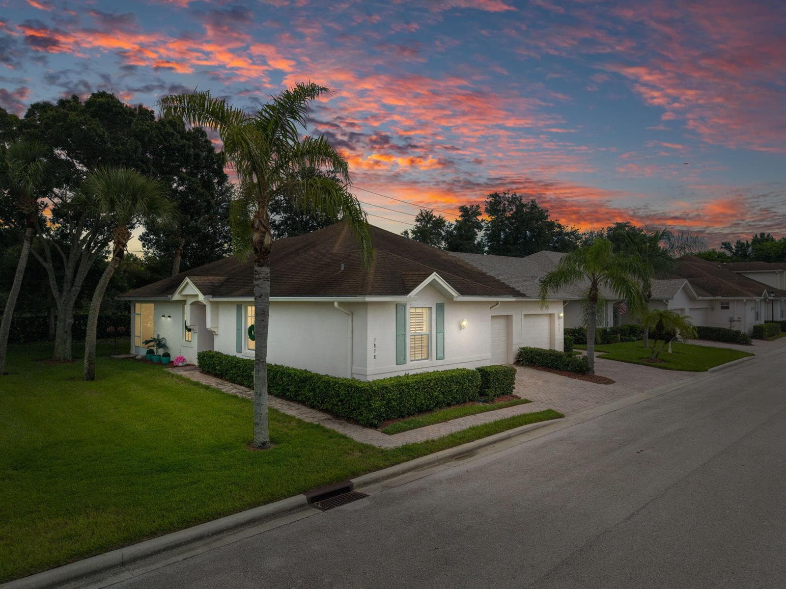 1838 Oak Grove Court, Vero Beach FL 32966