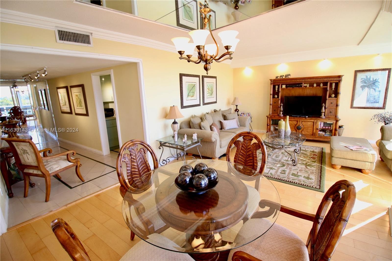 900 Bay Dr # 319, Miami Beach FL 33141