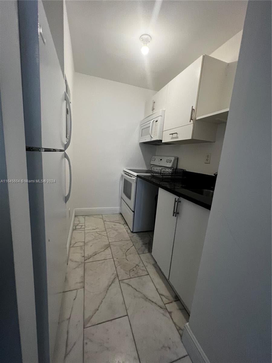 920 Jefferson Ave # 3, Miami Beach FL 33139