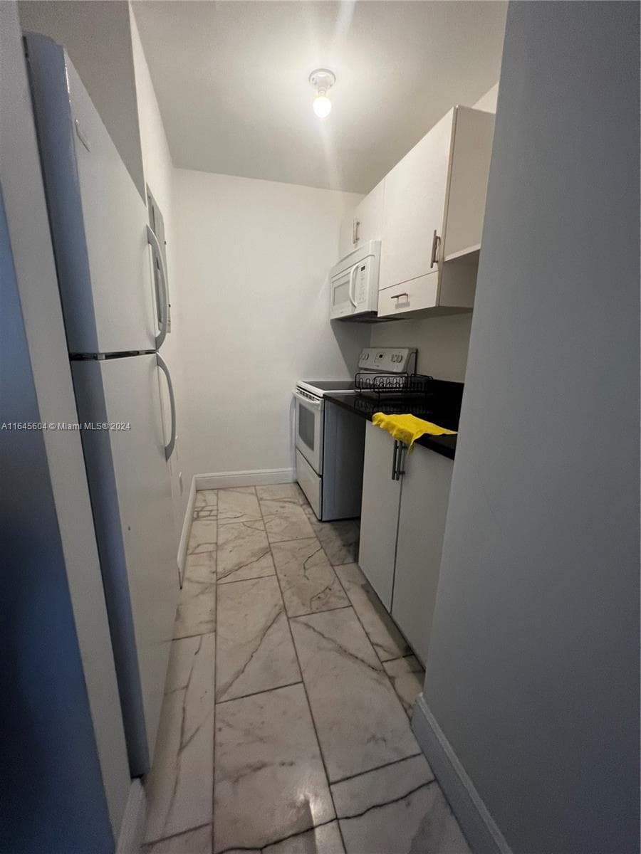 920 Jefferson Ave # 3, Miami Beach FL 33139
