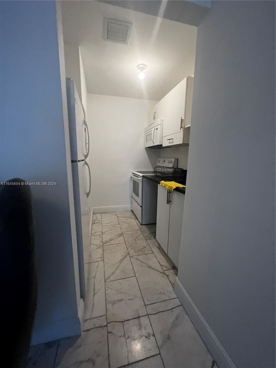 920 Jefferson Ave # 3, Miami Beach FL 33139