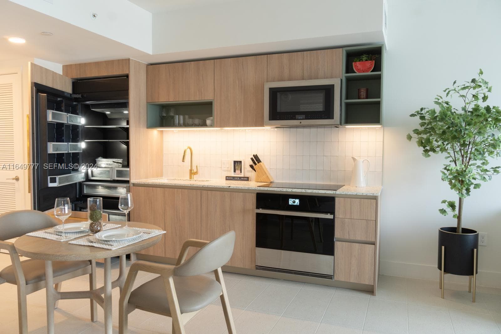 601 NE 1 Ave # 4704, Miami FL 33132
