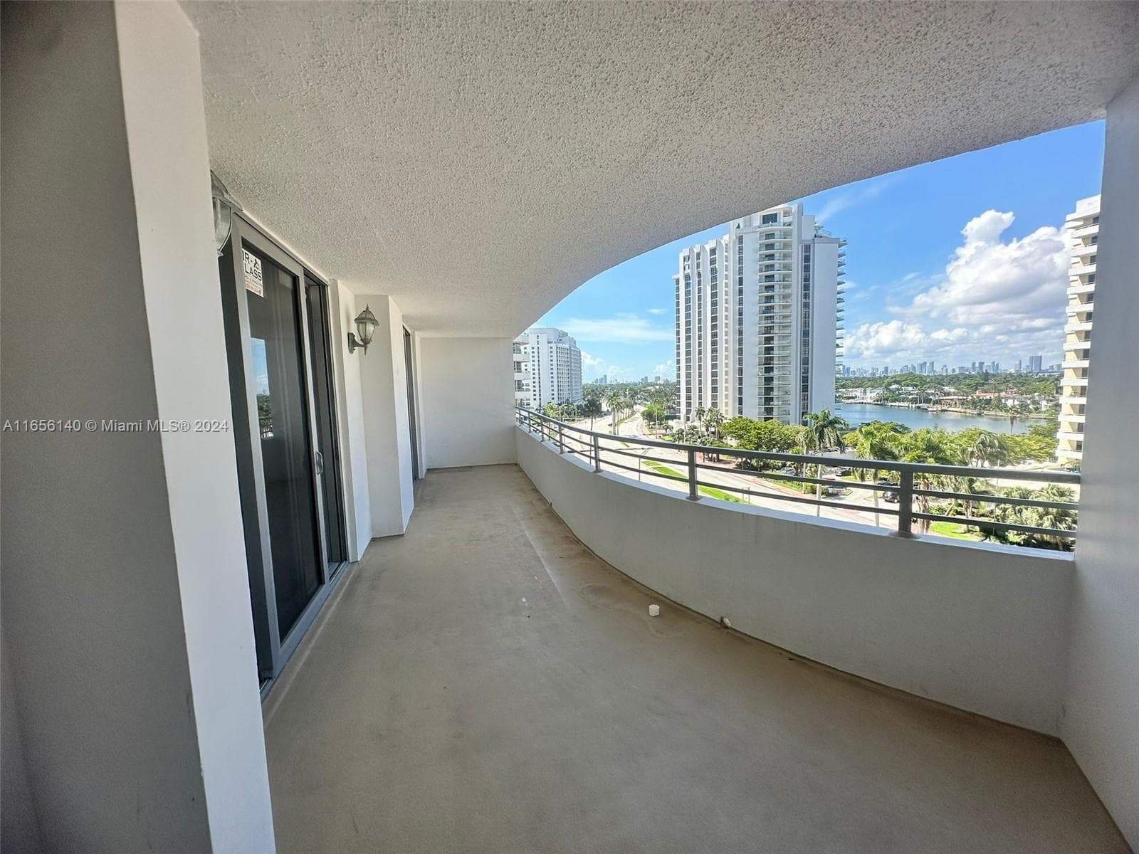 5555 Collins Ave # 8Z, Miami Beach FL 33140