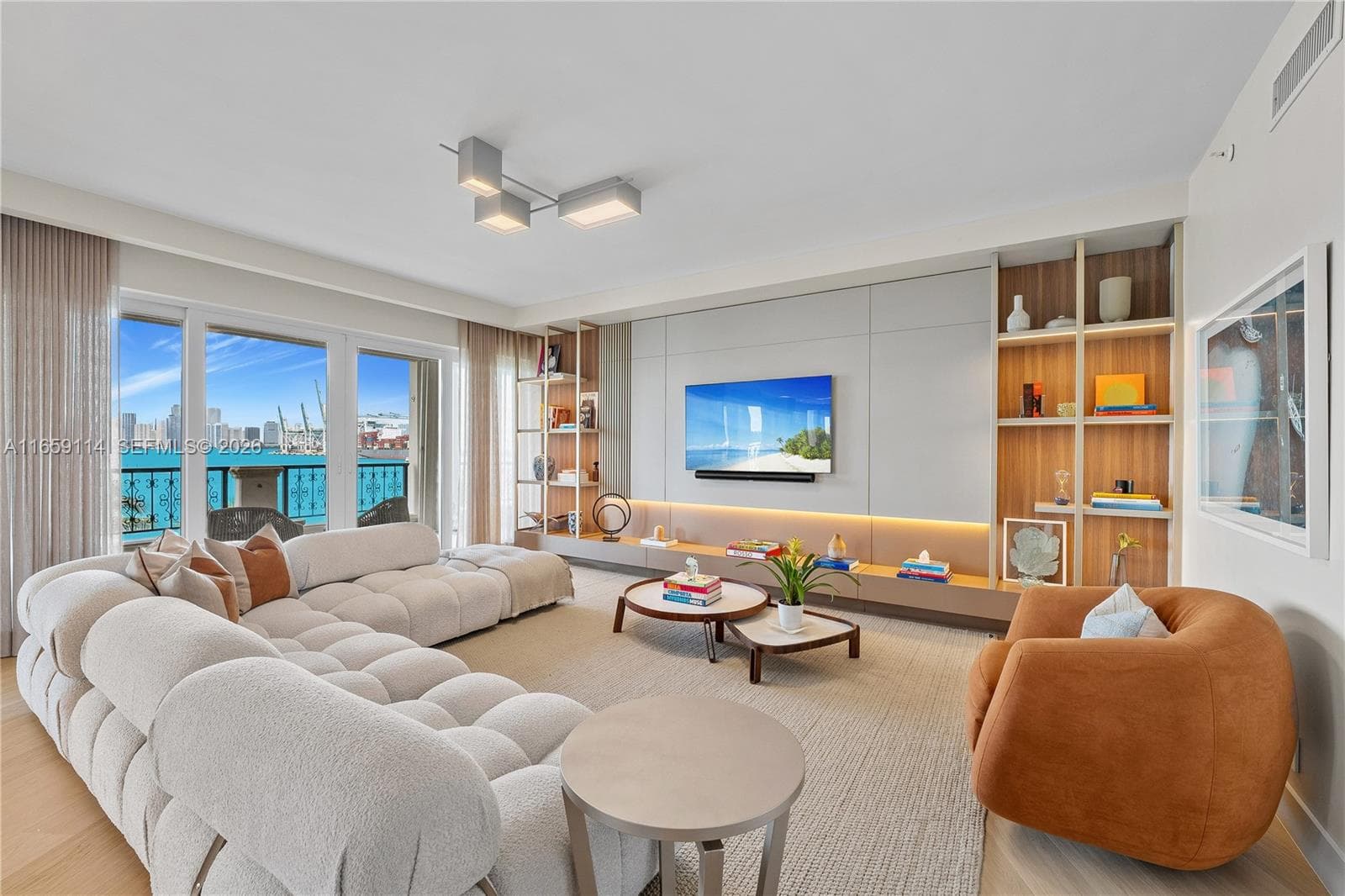 5242 Fisher Island Dr # 5242, Miami Beach FL 33109