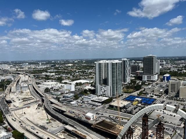 1040 Biscayne Blvd # 2607, Miami FL 33132