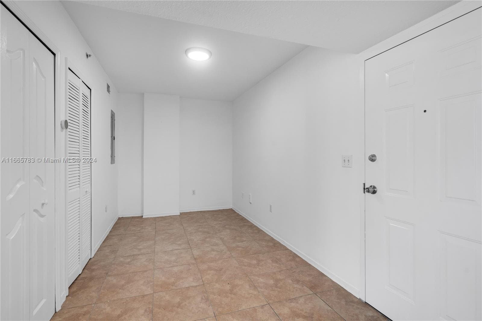218 NW 12th Ave # 702, Miami FL 33128