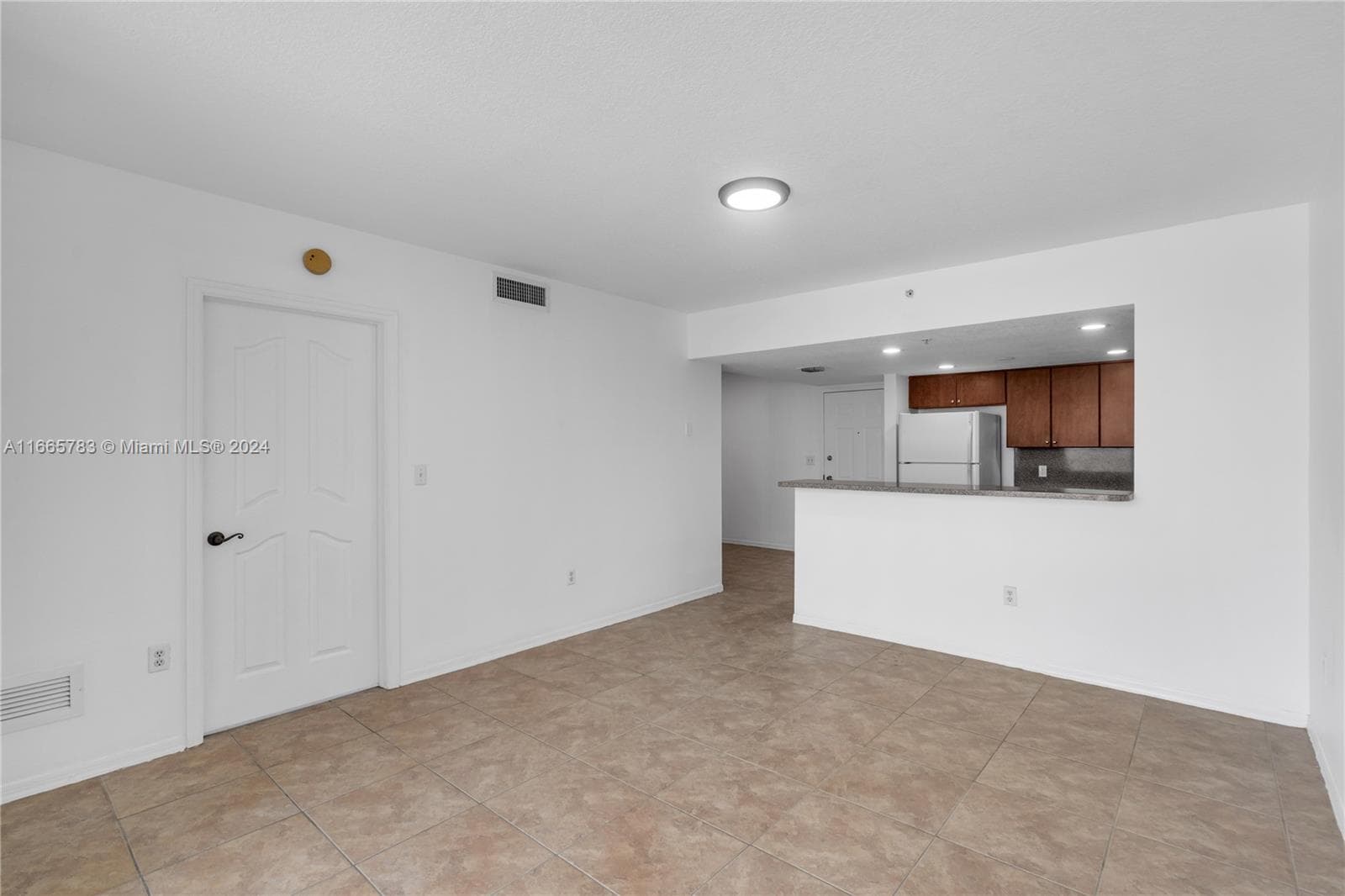 218 NW 12th Ave # 702, Miami FL 33128