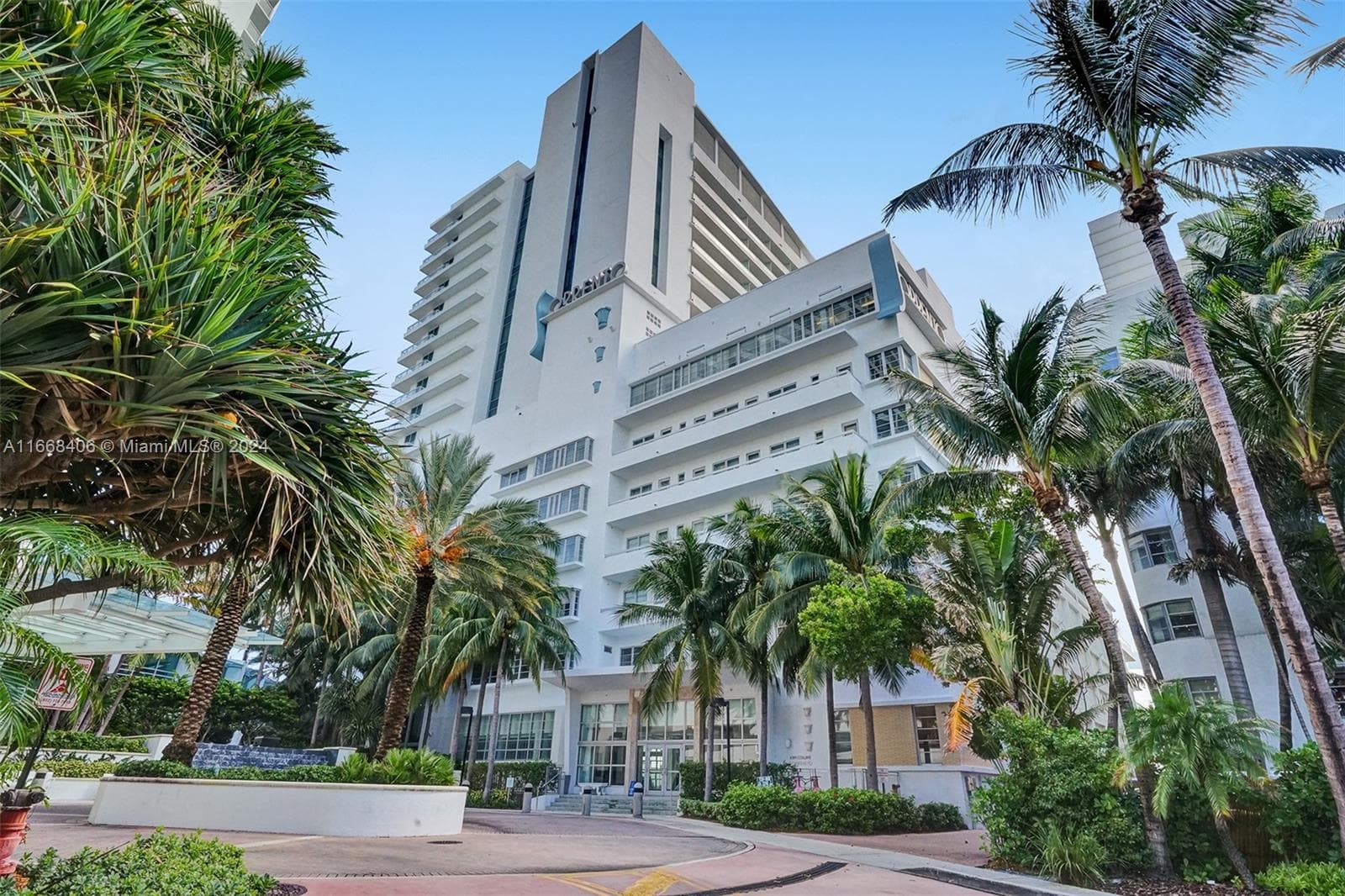 4391 Collins Ave, Miami Beach FL 33140