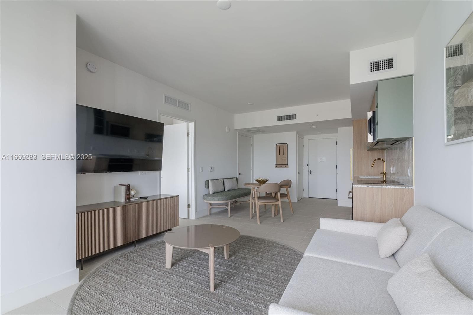 601 NE 1st Street # 4204, Miami FL 33132