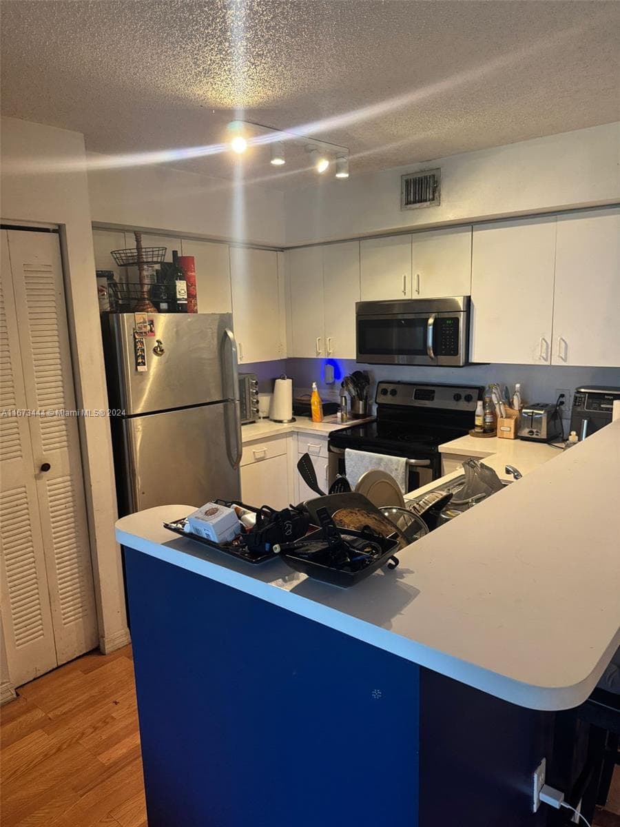 4580 NW 107th Ave # 13, Doral FL 33178
