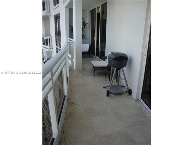 901 Brickell Key Blvd # 1701, Miami FL 33131