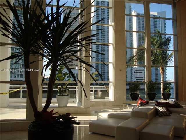 901 Brickell Key Blvd # 1701, Miami FL 33131
