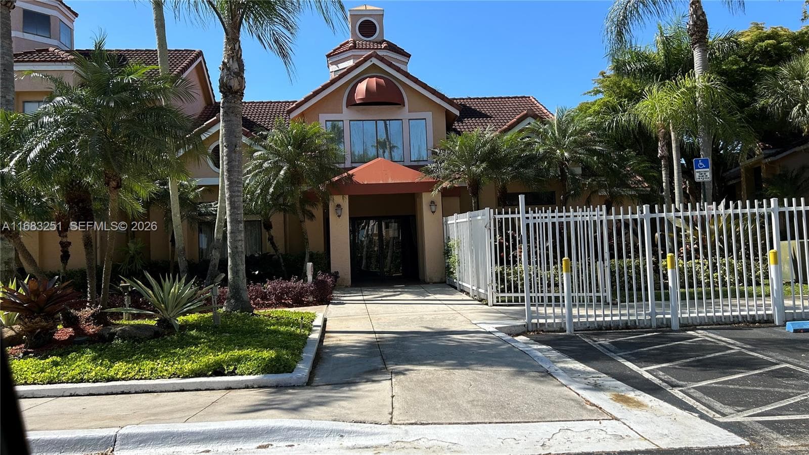 15551 SW 104th Ter # 828, Miami FL 33196