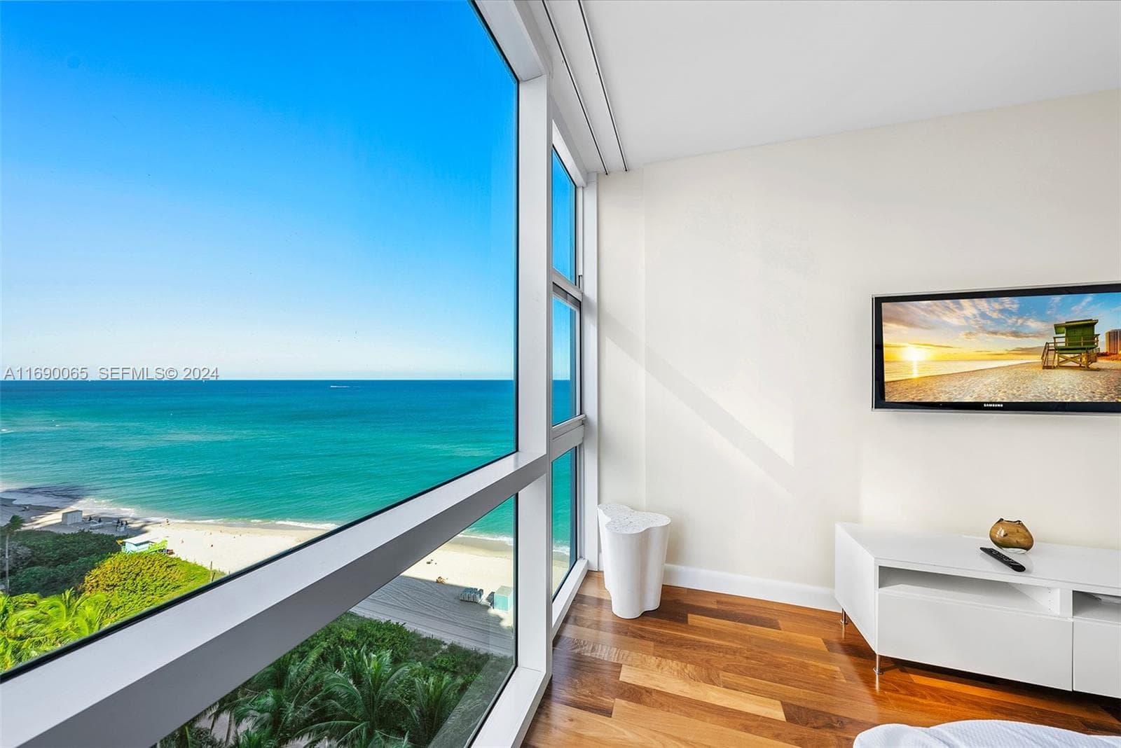 6801 Collins Ave # 1203, Miami Beach FL 33141