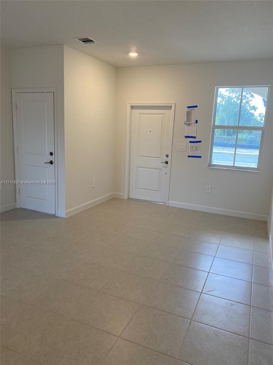 12623 NW 24th Ave # 12623, Miami FL 33167