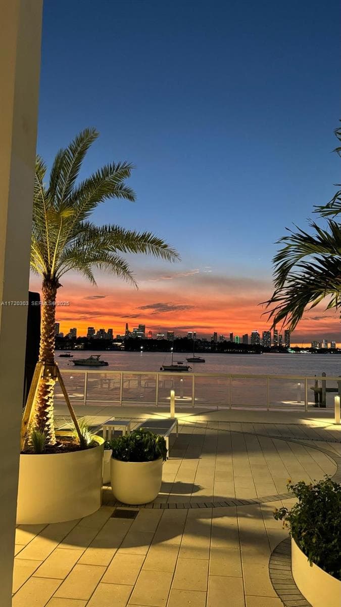 1000 West Ave, Miami Beach FL 33139