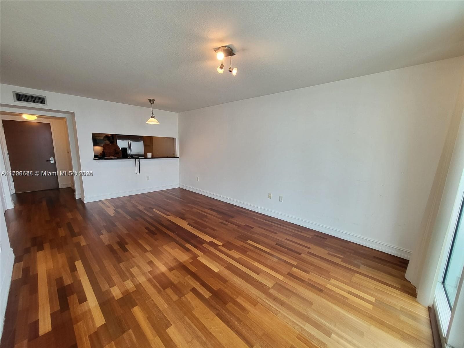 31 SE 5th St # 2409, Miami FL 33131
