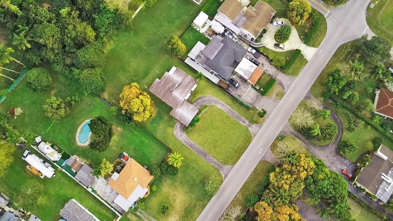 13945 N Miami Avenue, Miami FL 33168