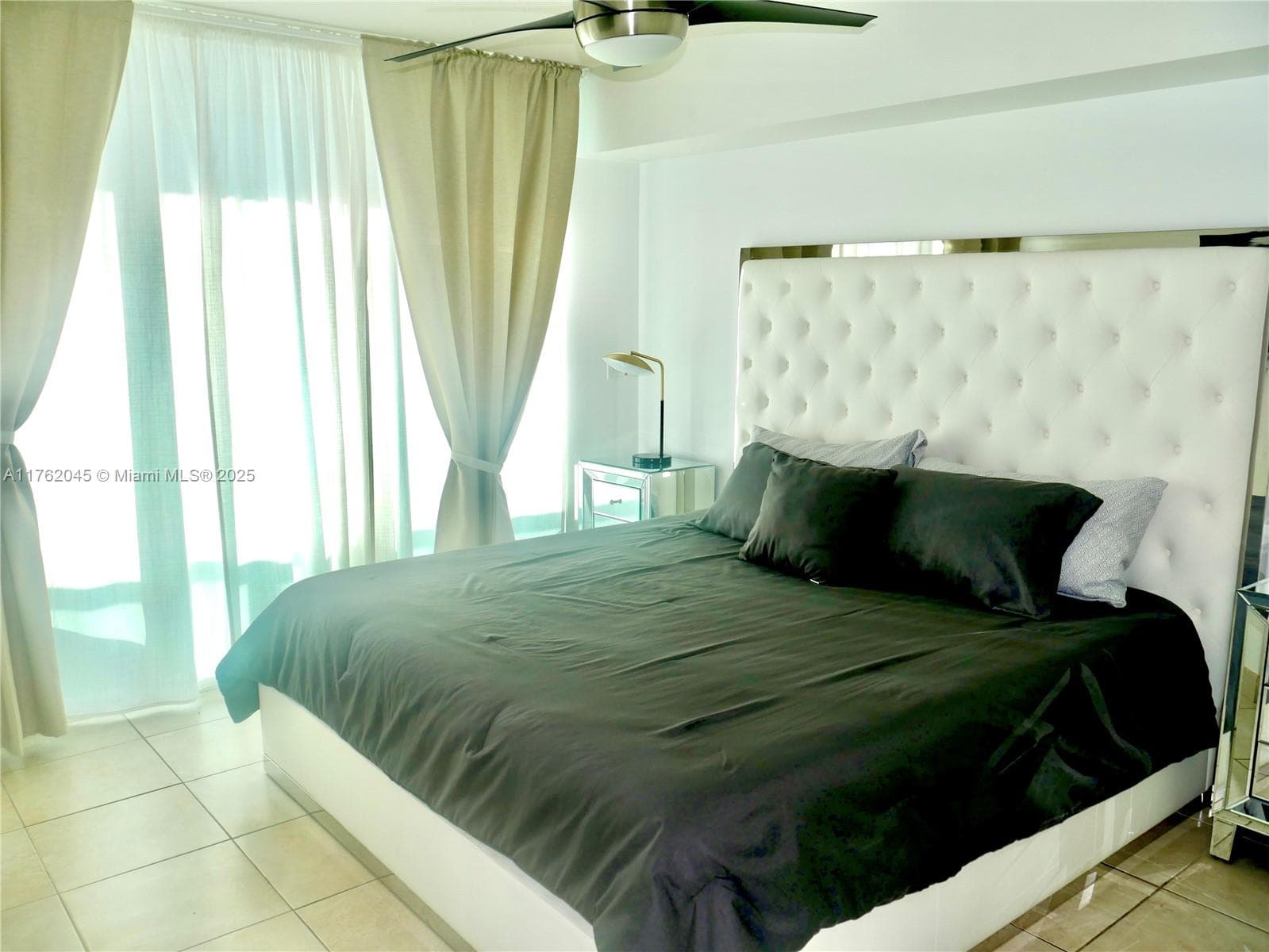 31 SE 5th St # 2611, Miami FL 33131