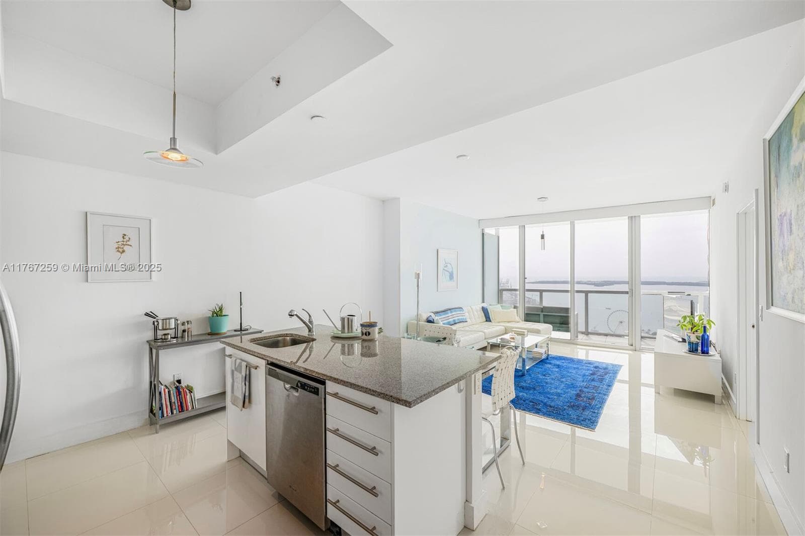 888 Biscayne Blvd # 4306, Miami FL 33132