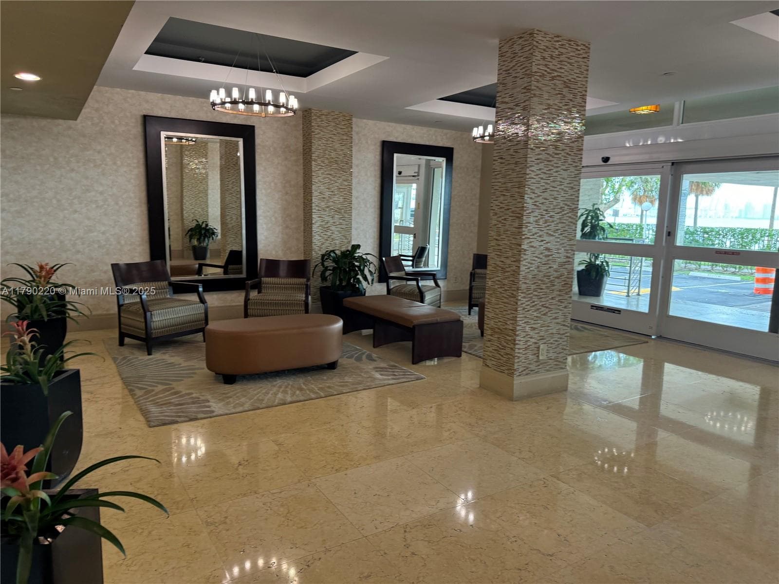 1420 Brickell Bay Dr, Miami FL 33131