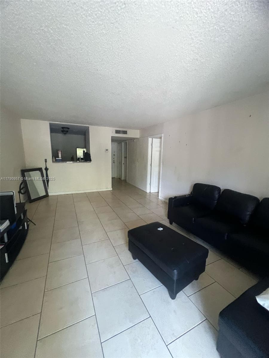 482 NW 165th St Rd # A203, Miami FL 33169