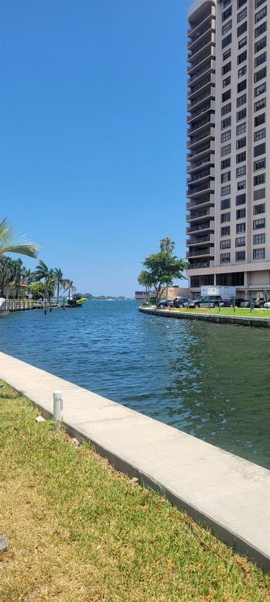 1750 NE 115th St # 608, Miami FL 33181