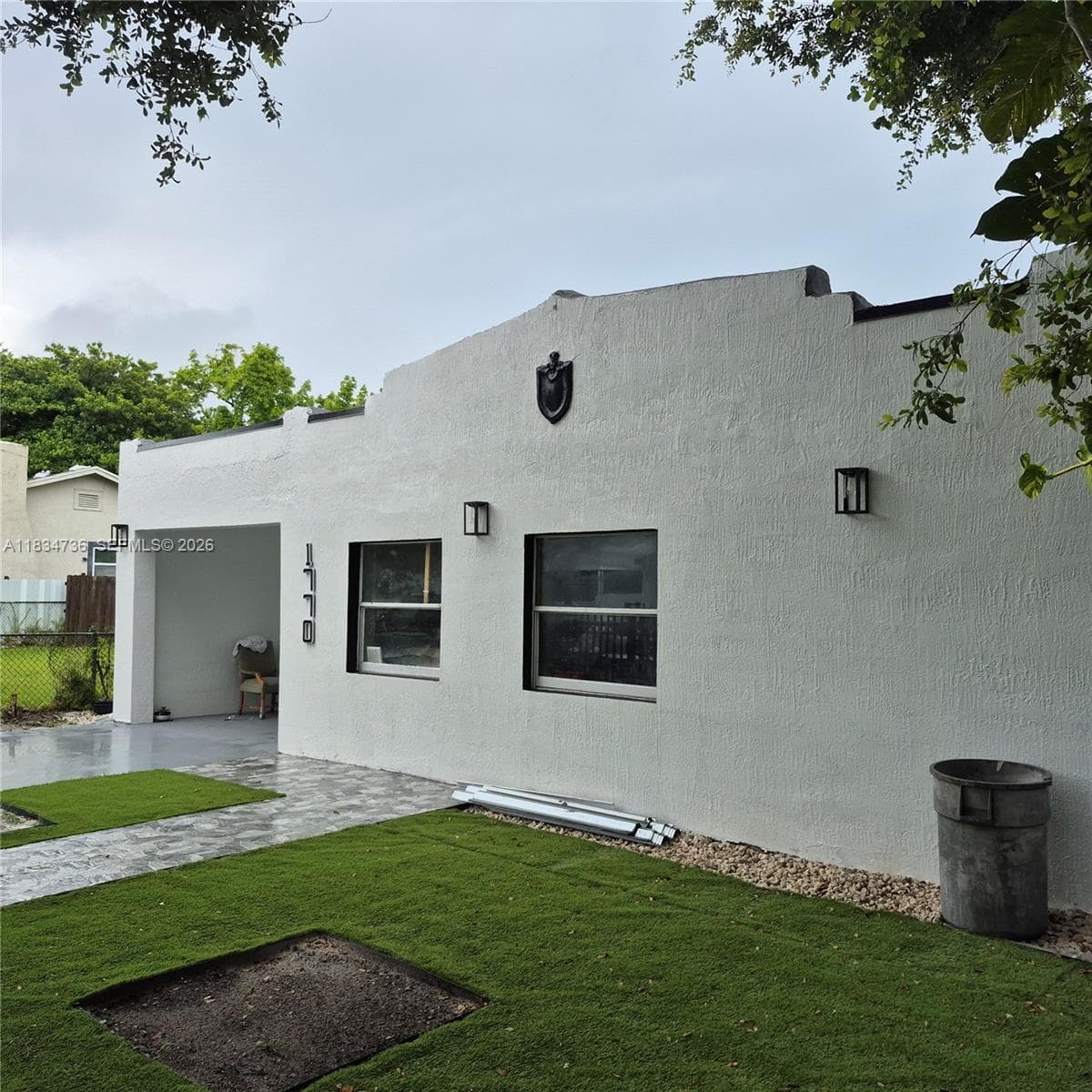 1770 NW 44th St, Miami FL 33142