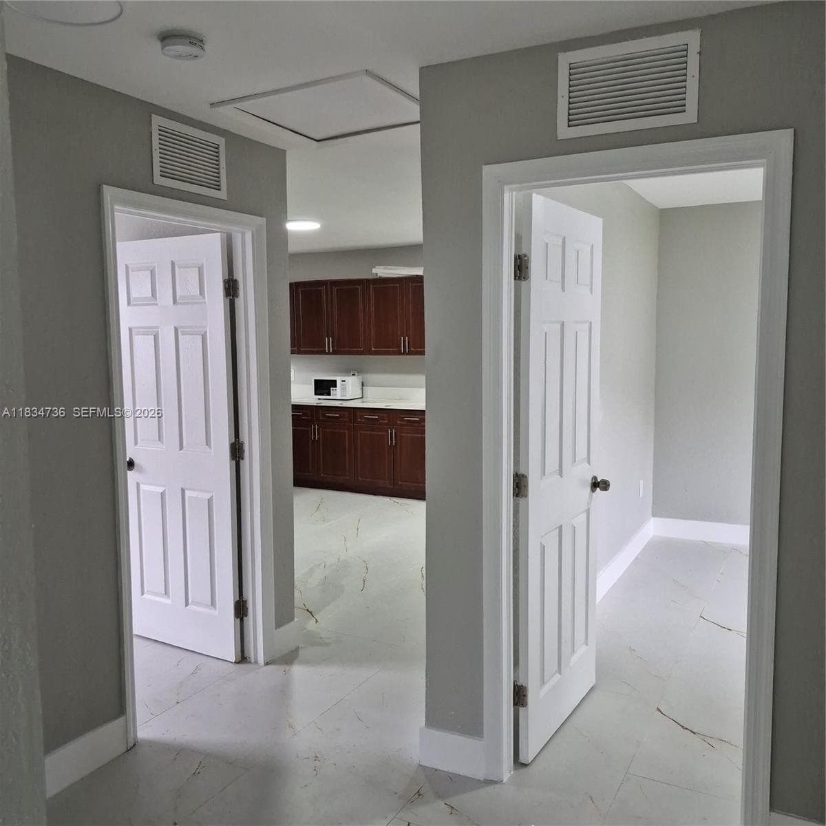 1770 NW 44th St, Miami FL 33142