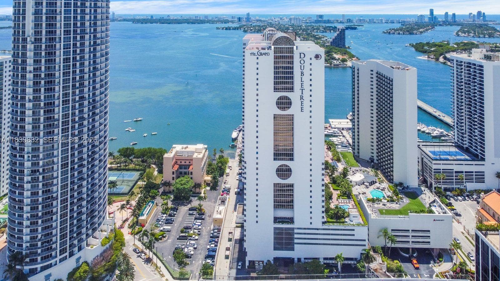 1717 N Bayshore Dr # 2635, Miami FL 33132