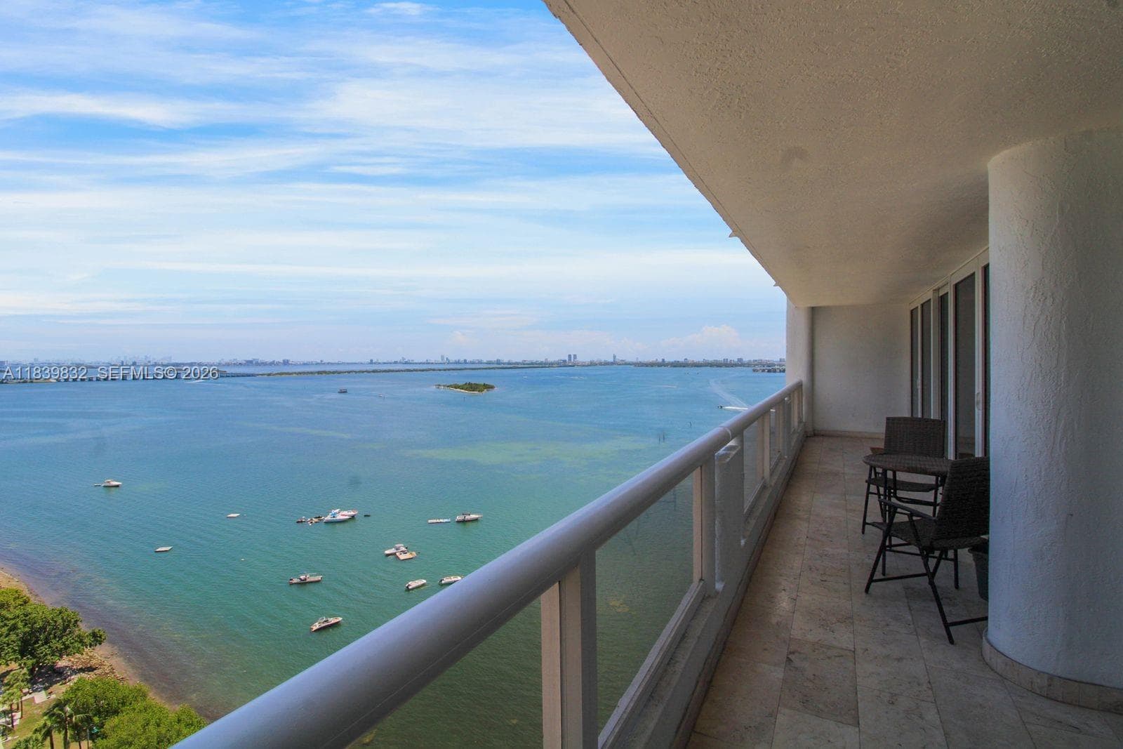 1717 N Bayshore Dr # 2635, Miami FL 33132