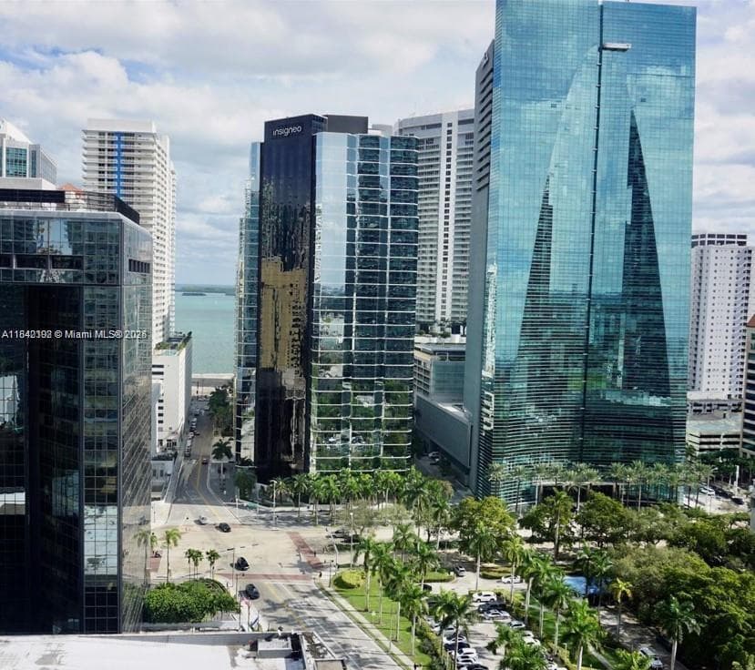 1250 S Miami Ave # 2006, Miami FL 33130