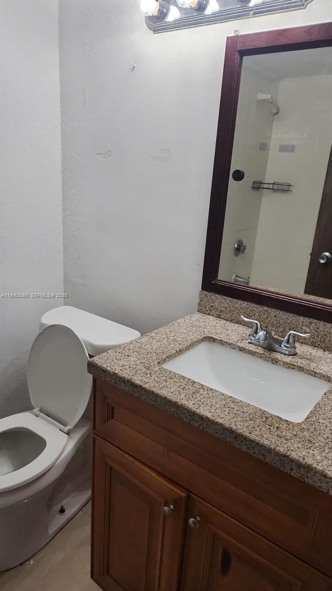 16450 NW 2nd Ave # 206, Miami FL 33169
