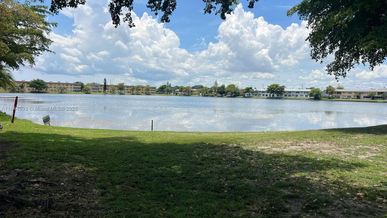 19080 NE 3rd Ct # 307, Miami FL 33179