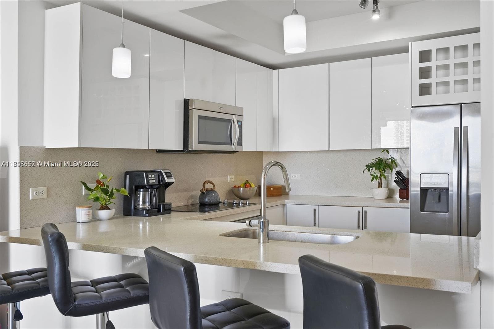 999 SW 1st Ave # 2717, Miami FL 33130