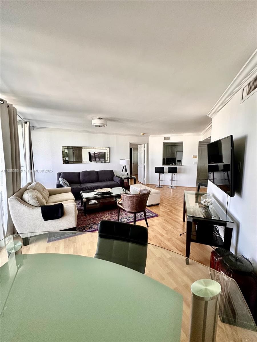 6301 Collins Ave # 806, Miami Beach FL 33141