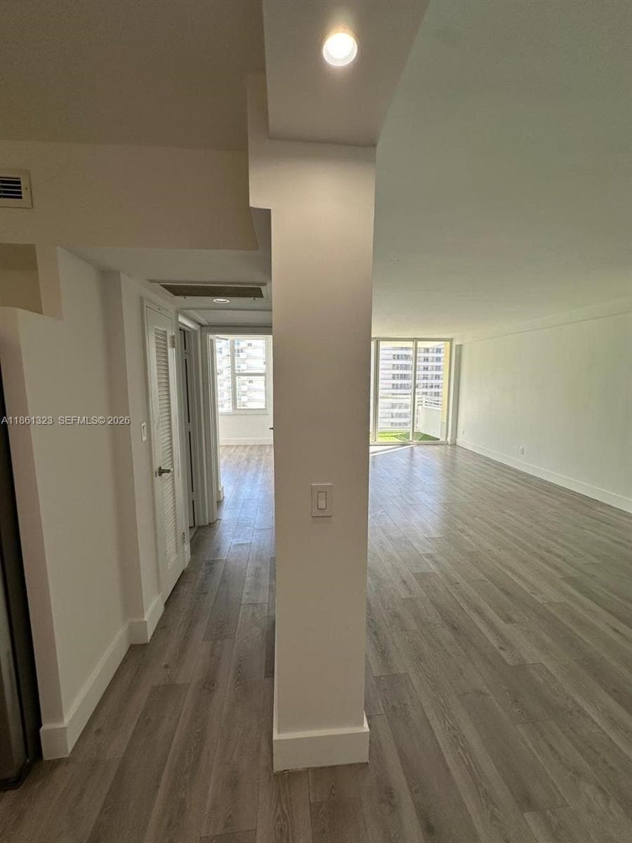 5600 Collins Ave # 11W, Miami Beach FL 33140