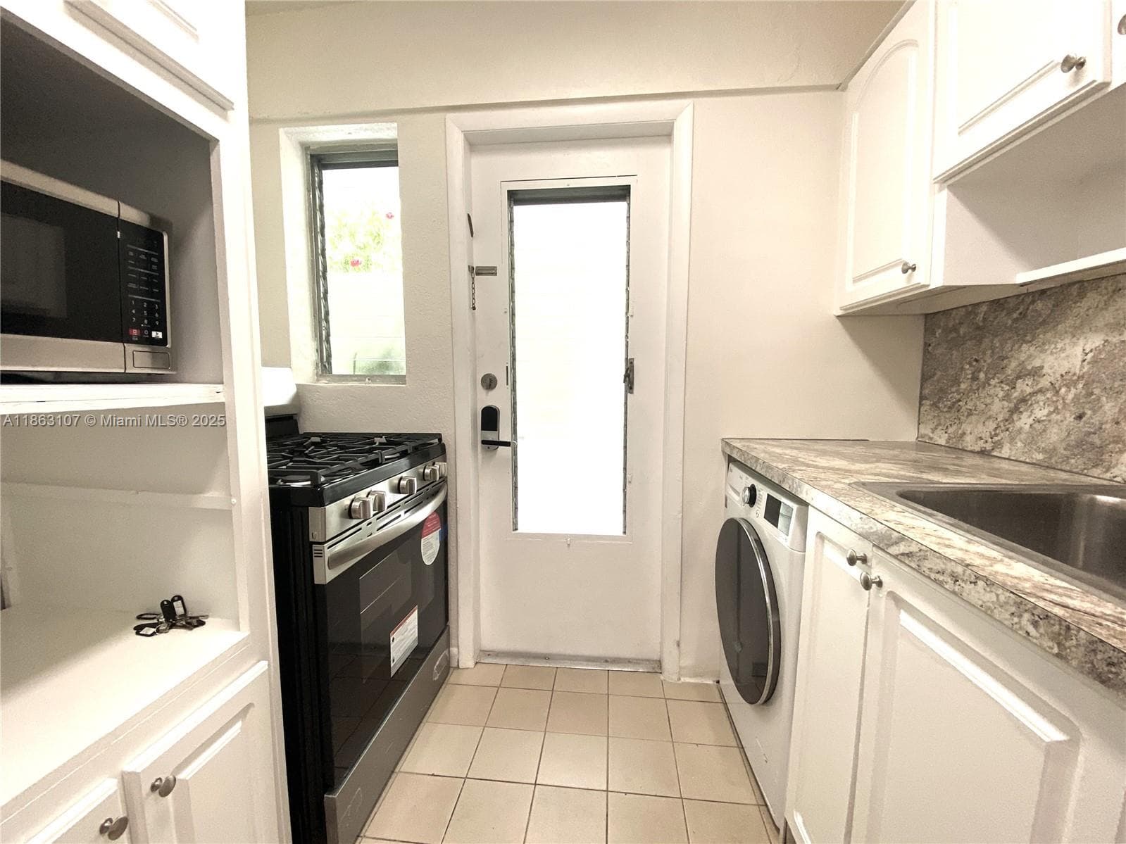 932 Euclid Ave # 2, Miami Beach FL 33139
