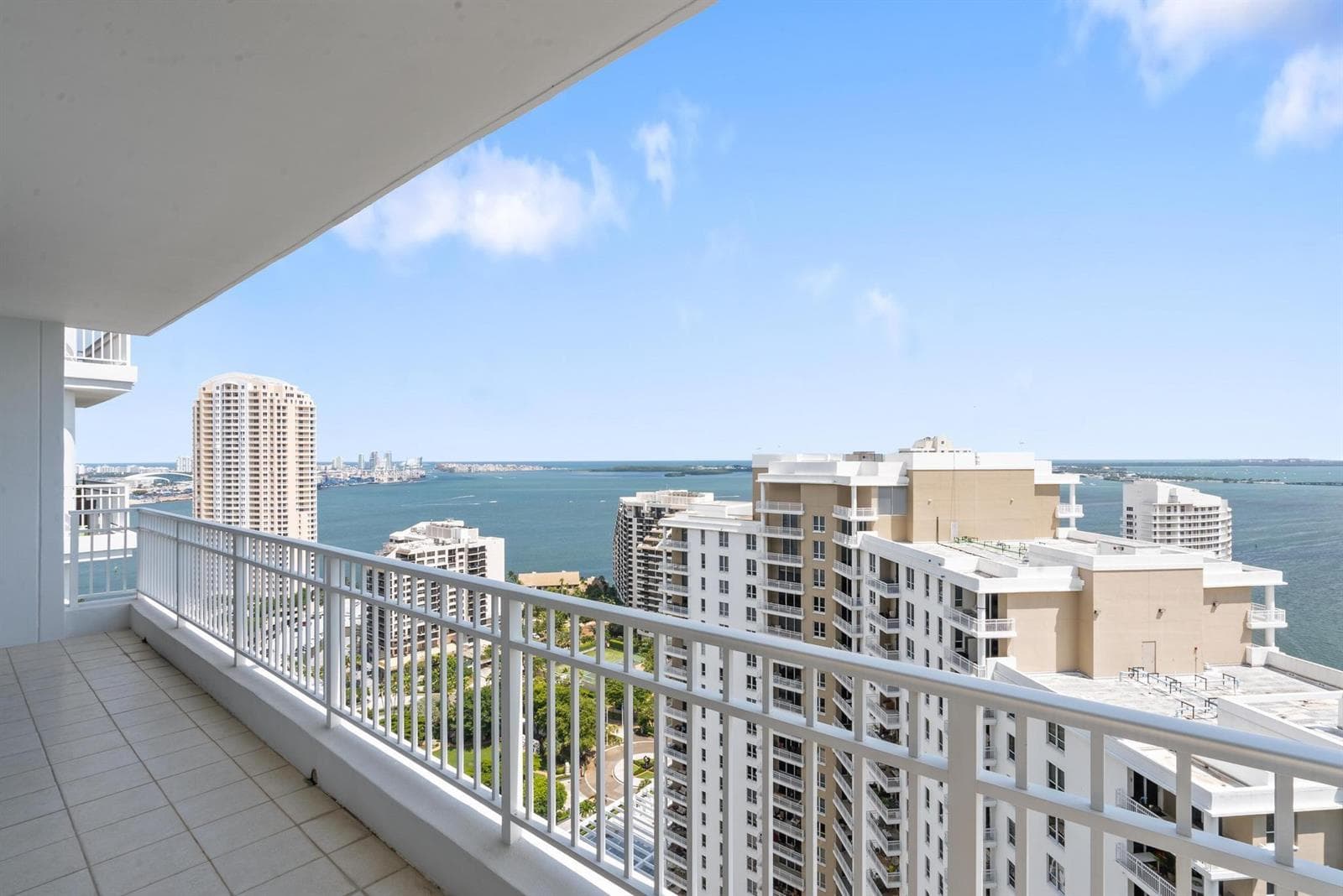 801 Brickell Key Boulevard # 2903, Miami FL 33131