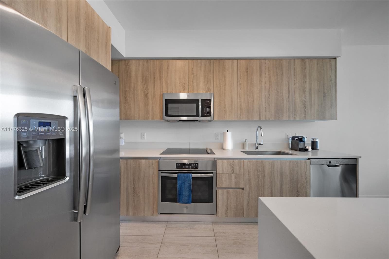 3900 Biscayne Blvd # 208, Miami FL 33137